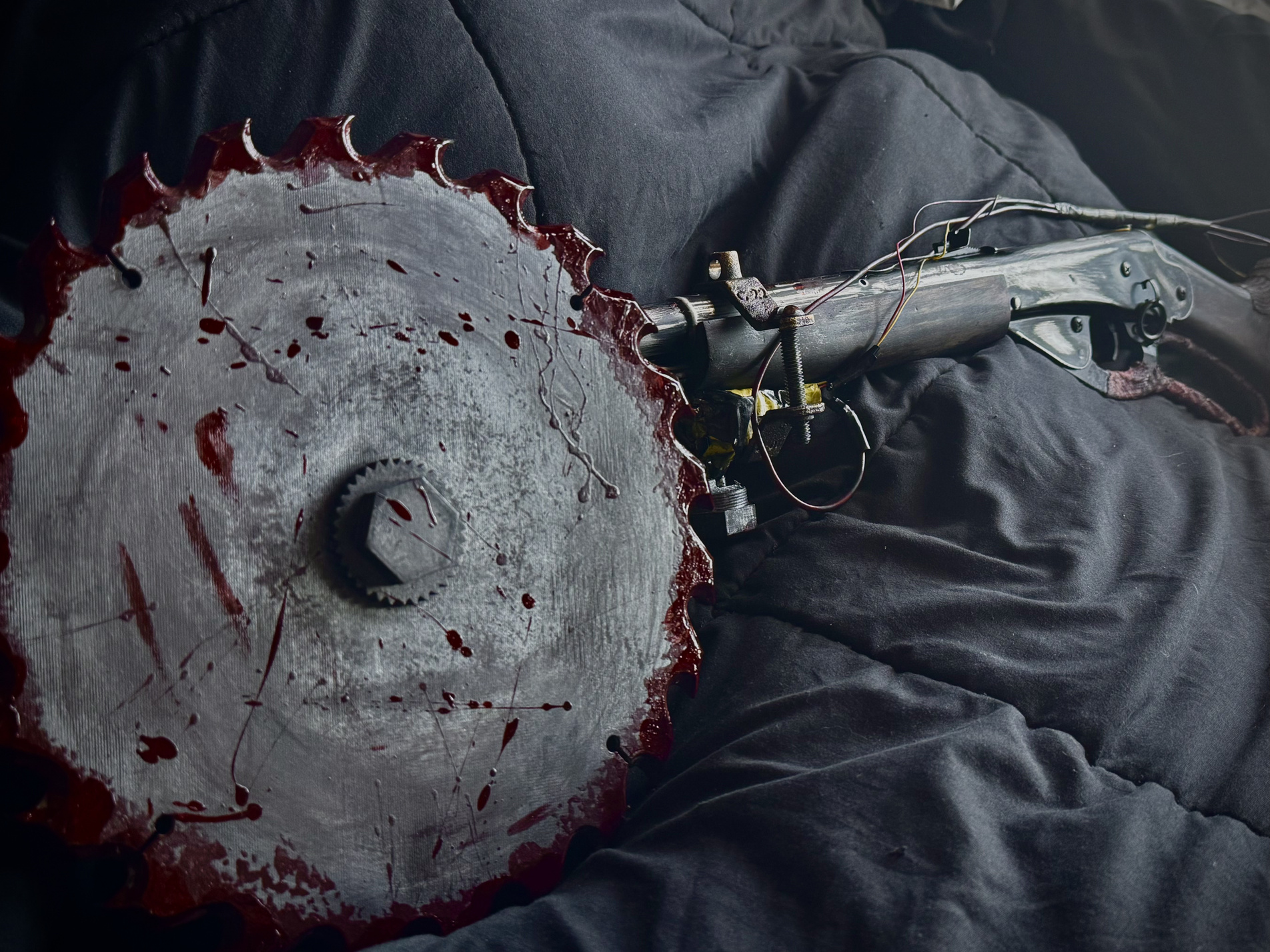 Gun-Saw w/Spinning Blade